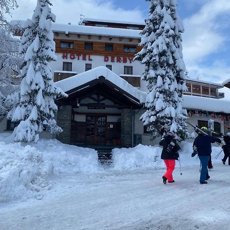 Hotel Derby Bar Oulx エクステリア 写真