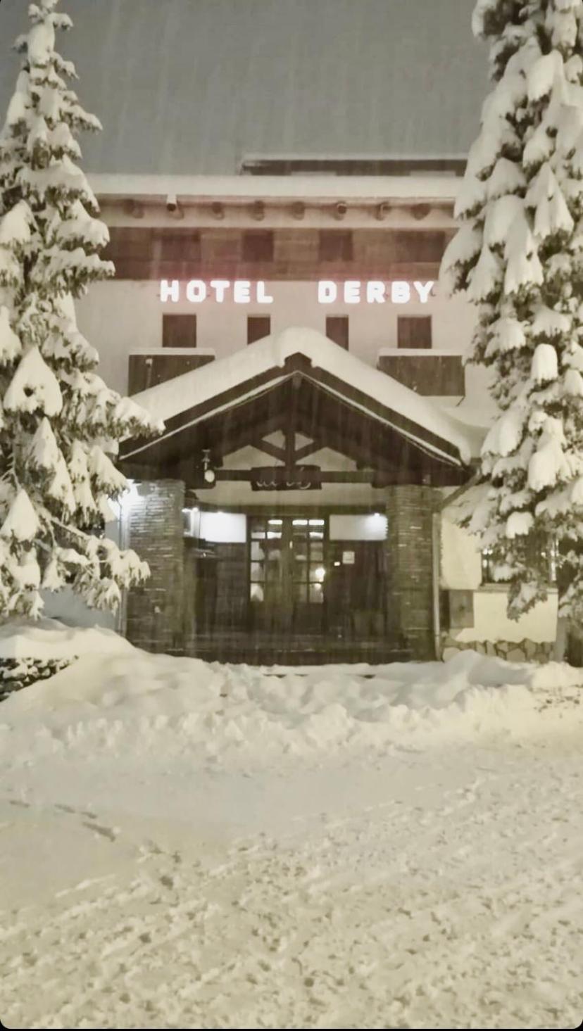 Hotel Derby Bar Oulx エクステリア 写真